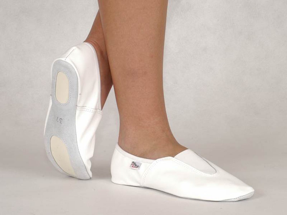 Turnschuhe 210